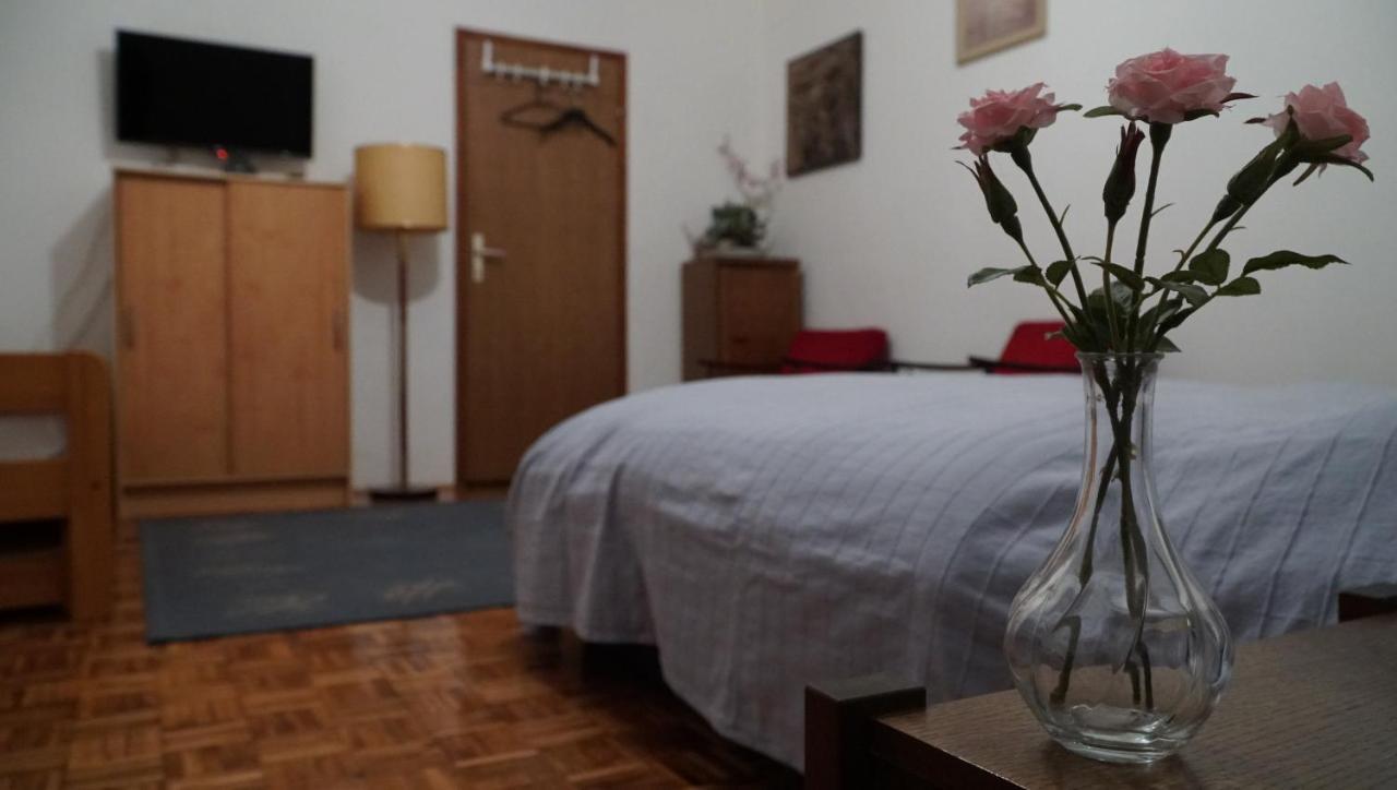 Apartments Nera Zagrzeb Zewnętrze zdjęcie